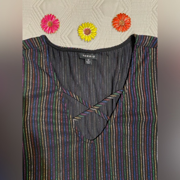 Torrid Black and Rainbow Striped Long Sleeve CrissCross Detail Size 0 (L/12) - Picture 2 of 9